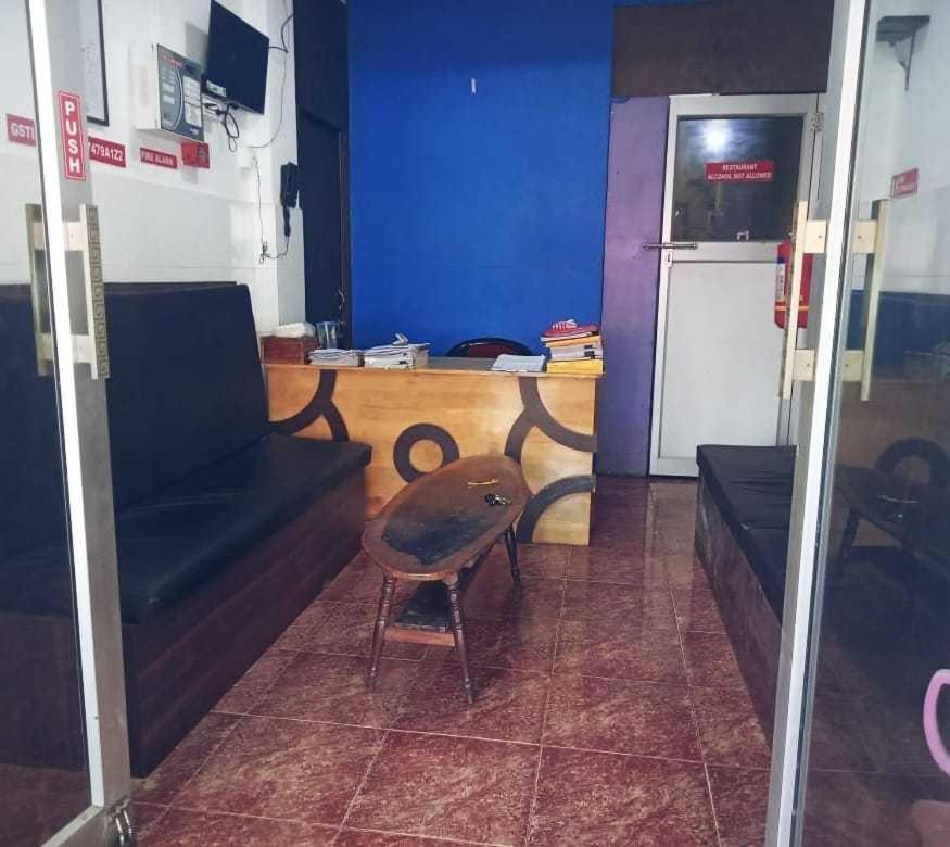 Oyo 81600B Pearl Marine Hotel Port Blair Εξωτερικό φωτογραφία